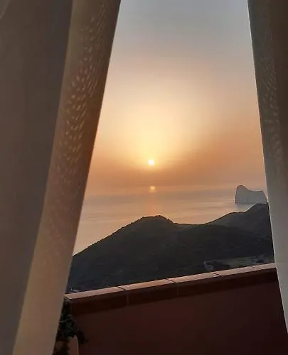 Vista Sul Pan Di Zucchero Nebida